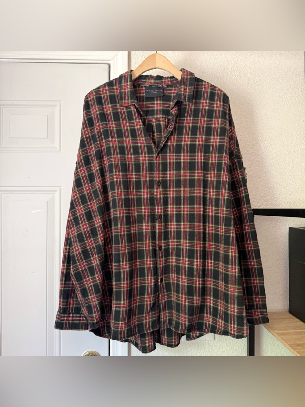 CRIMINAL‎ DAMAGE London black red plaid cotton oversized long sleeve button up